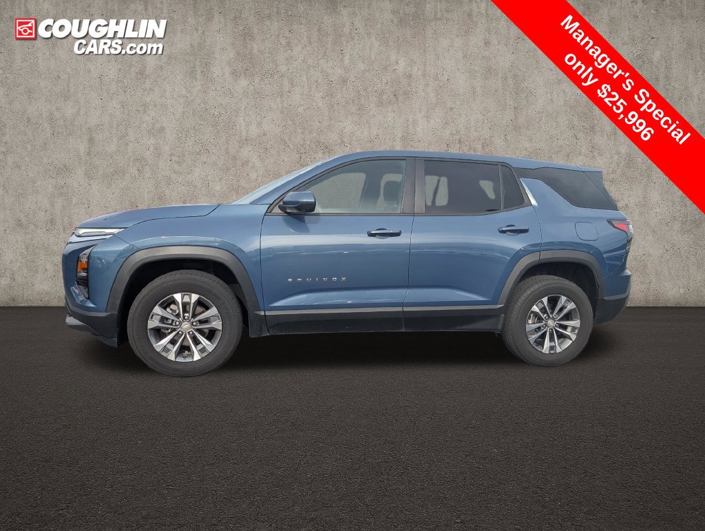 Used 2026 Chevrolet Equinox LT w/ Safety and Technology Package FWD image 4