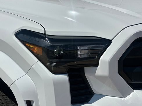 New 2026 Toyota Tacoma SR5 RWD image 29