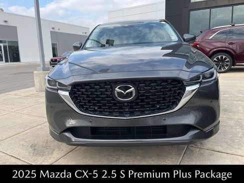 New 2025 MAZDA CX-5 AWD 2.5 S w/ Premium Plus Pkg image 2