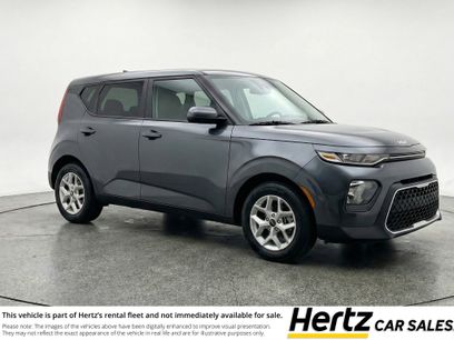 Used 2025 Kia Soul LX w/ LX Technology Package