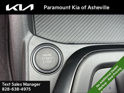 New 2025 Kia K4 LXS image 13