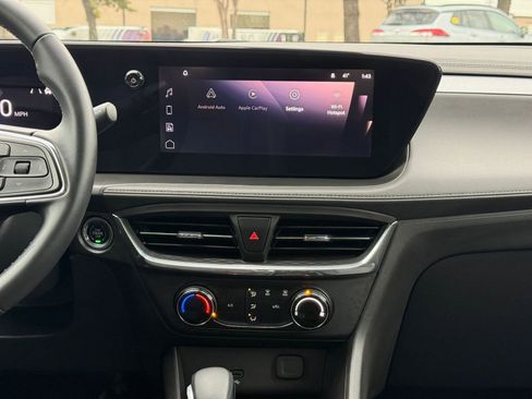 Used 2025 Buick Encore GX Preferred image 18