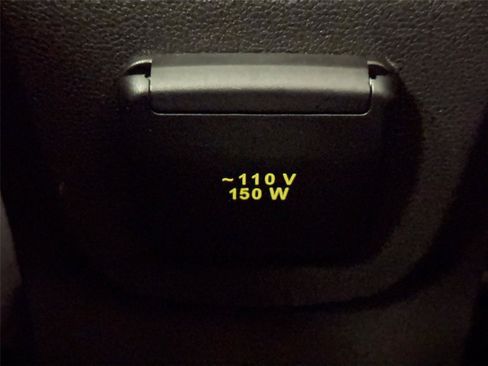 Used 2019 Ford Escape Titanium FWD image 35