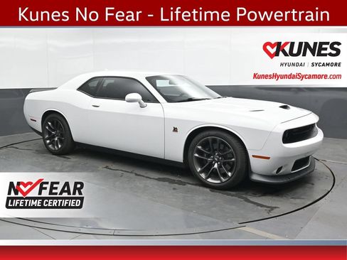Used 2021 Dodge Challenger R/T Scat Pack RWD image 1