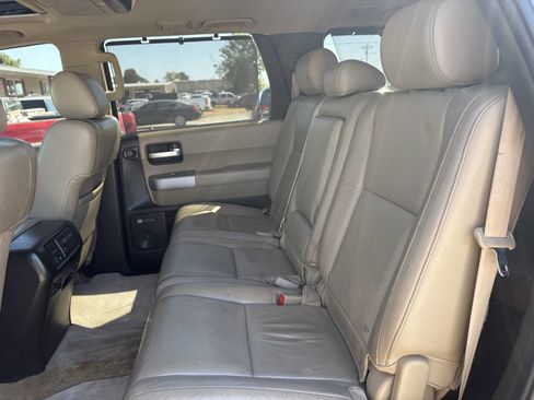 Used 2008 Toyota Sequoia Limited image 17