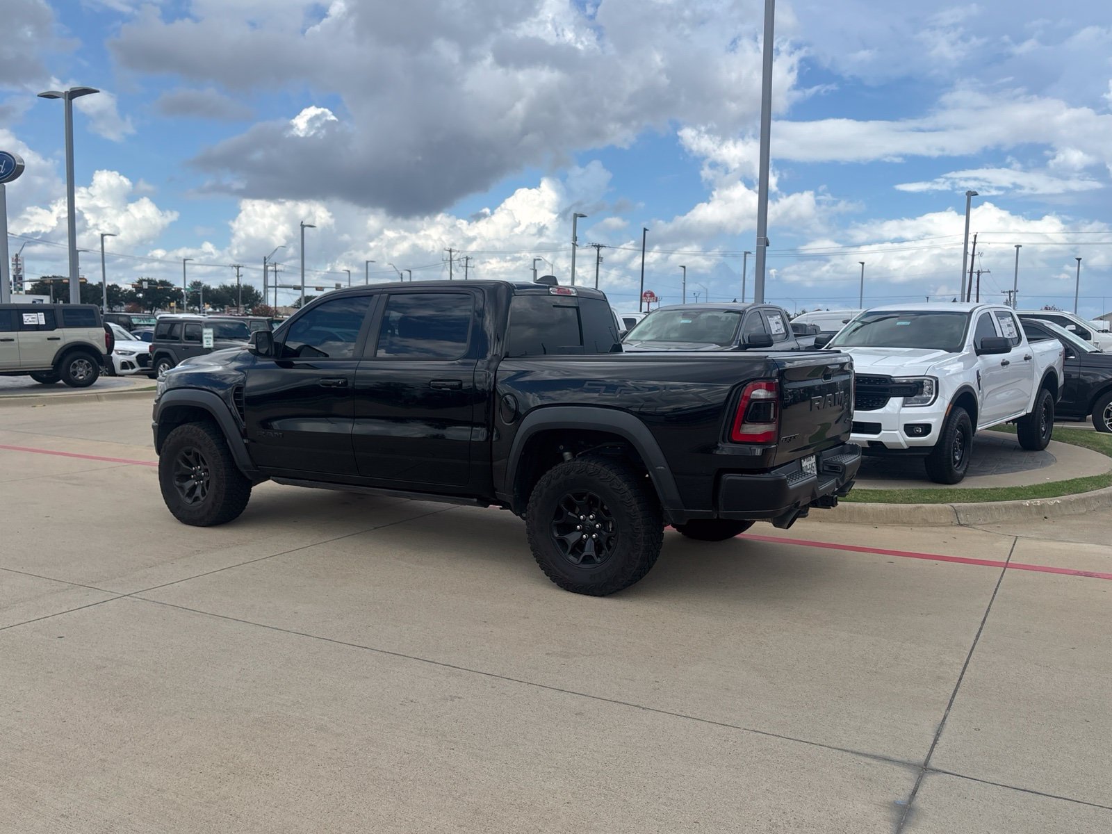 Used 2021 RAM 1500 TRX w/ TRX Level 1 Equipment Group AWD/4WD image 8