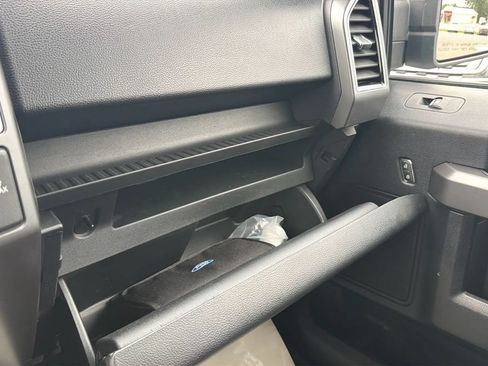 Used 2020 Ford F150 XLT w/ Equipment Group 302A Luxury AWD/4WD image 38