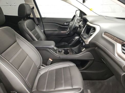 Used 2023 GMC Acadia Denali image 7