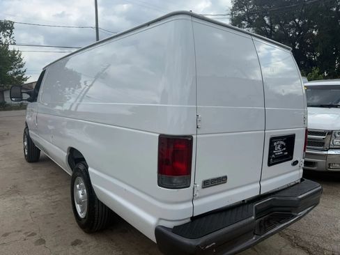 Used 2007 Ford E-250 and Econoline 250 Extended image 5