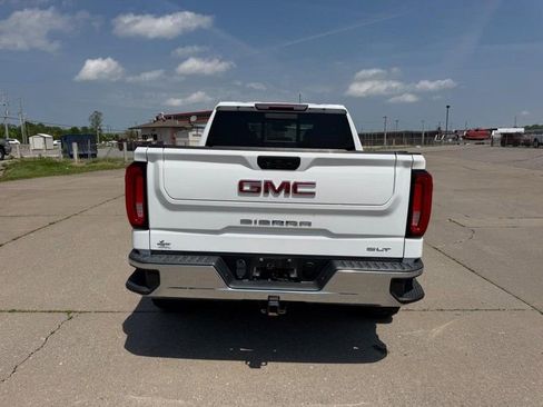 Used 2019 GMC Sierra 1500 SLT w/ SLT Premium Package image 5