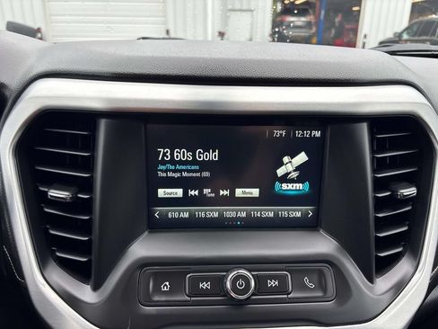 Used 2018 GMC Acadia SLE AWD/4WD image 26