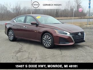 Used 2023 Nissan Altima 2.5 SV w/ SV Premium Package video 1