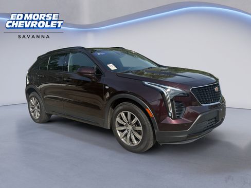 Used 2020 Cadillac XT4 Sport w/ Cold Weather Package FWD image 7