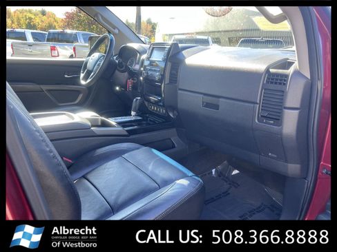 Used 2015 Nissan Titan SV w/ SV Value Truck Package image 19