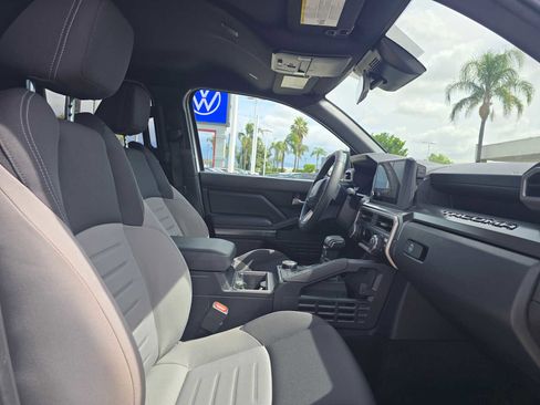 Used 2024 Toyota Tacoma TRD Sport RWD image 11