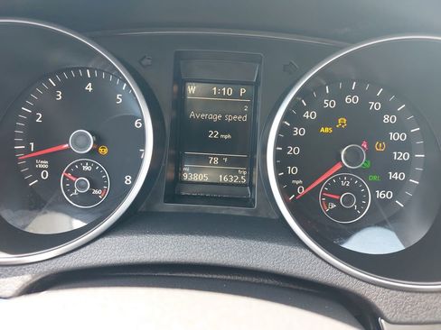 Used 2013 Volkswagen Golf 4-Door FWD image 35
