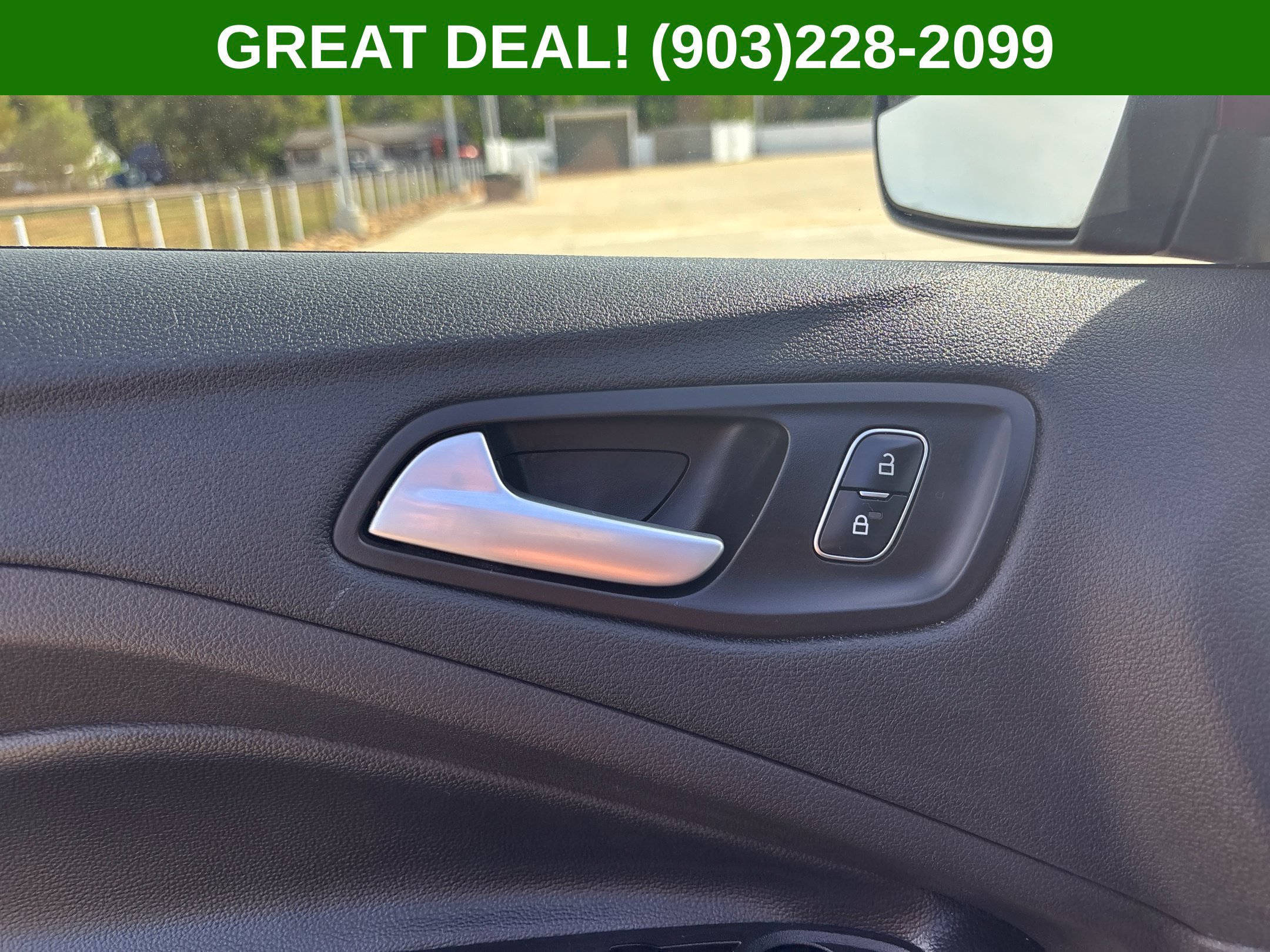 Used 2018 Ford Escape SE FWD image 20