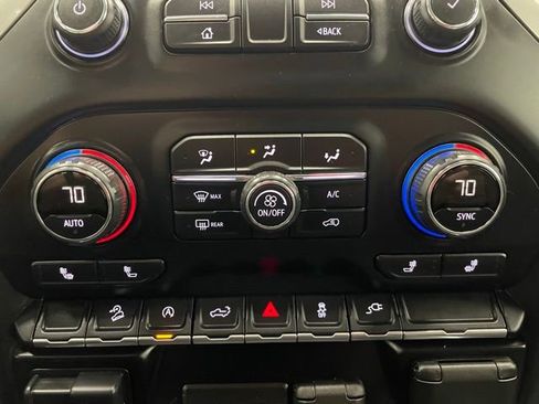 Used 2019 Chevrolet Silverado 1500 LT Trail Boss image 5