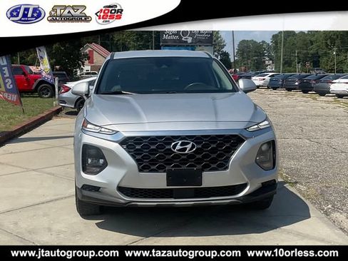 Used 2019 Hyundai Santa Fe SE AWD/4WD image 2