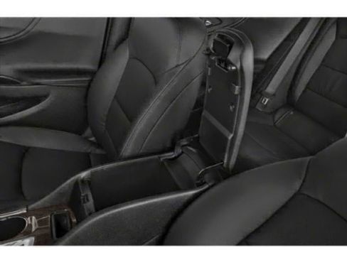 Used 2024 Chevrolet Malibu LT image 11