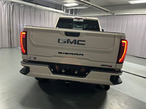 New 2026 GMC Sierra 2500 AT4 w/ AT4 Premium Plus Package AWD/4WD image 6