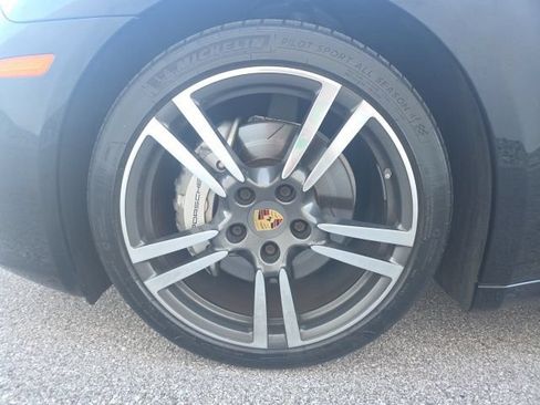 Used 2014 Porsche Panamera 4S AWD/4WD image 12