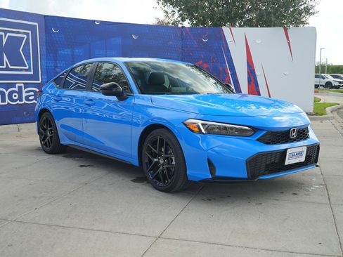 Used 2026 Honda Civic Sport image 3