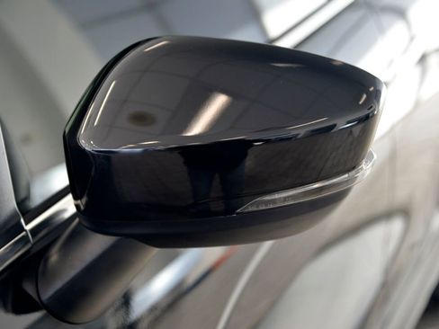 Used 2024 Mitsubishi Eclipse Cross SE image 12