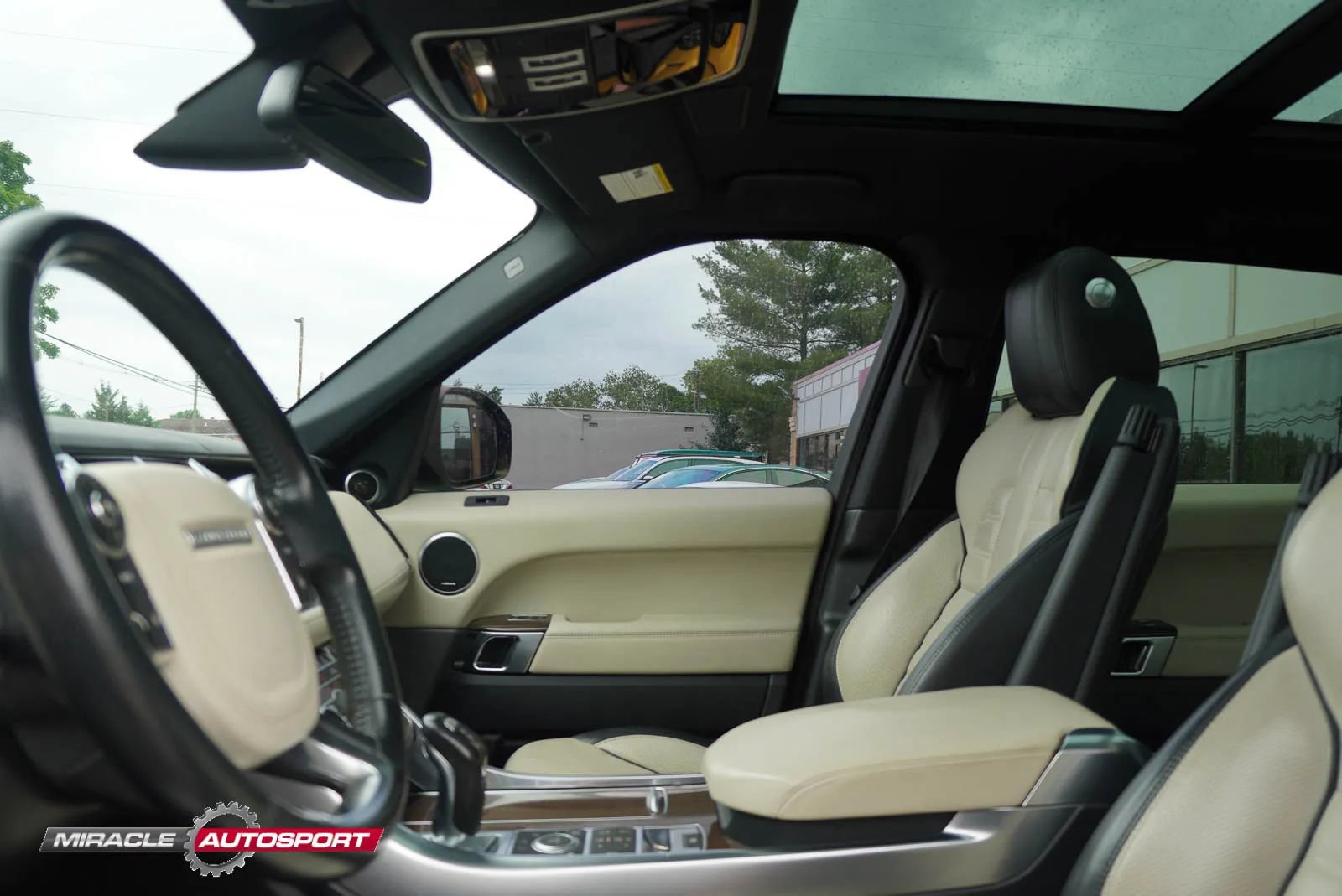 Used 2015 Land Rover Range Rover Sport Autobiography AWD/4WD image 18