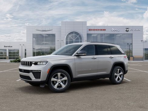 New 2026 Jeep Grand Cherokee Limited AWD/4WD image 2