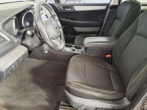 Used 2019 Subaru Outback 2.5i Premium AWD/4WD image 15