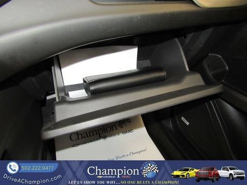 Used 2020 GMC Terrain Denali w/ GMC Pro Grade Package AWD/4WD image 47