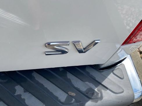 Used 2018 Nissan Frontier SV RWD image 12