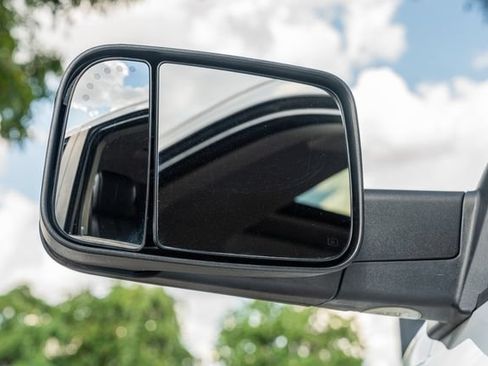 Used 2015 RAM 2500 Limited AWD/4WD image 14