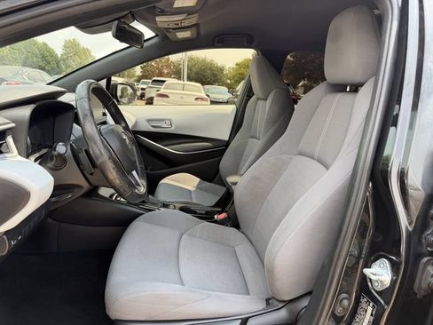 Used 2021 Toyota Corolla SE FWD image 22