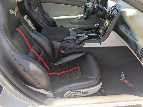 Used 2008 Chevrolet Corvette Convertible w/ Preferred Equipment Group RWD image 16