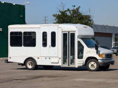 Used 2007 Ford E-450 and Econoline 450