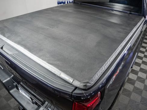 Used 2024 Chevrolet Silverado 2500 Custom w/ Custom Convenience Package image 9