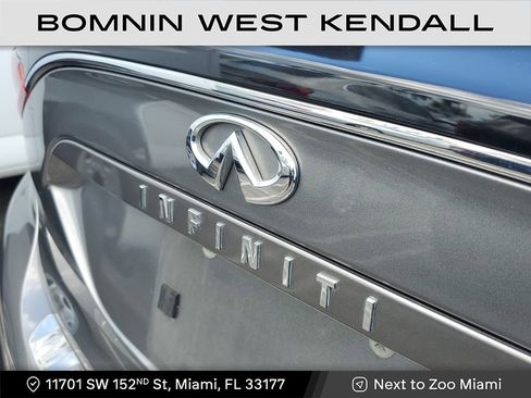 Used 2019 INFINITI QX30 Sport w/ Cargo Package image 9