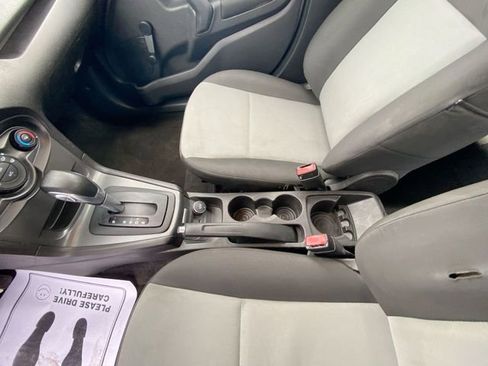 Used 2015 Ford Fiesta S image 43