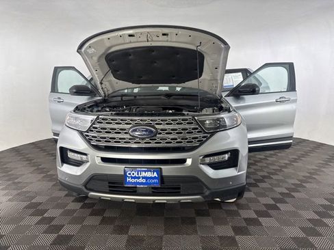 Used 2024 Ford Explorer Limited image 14