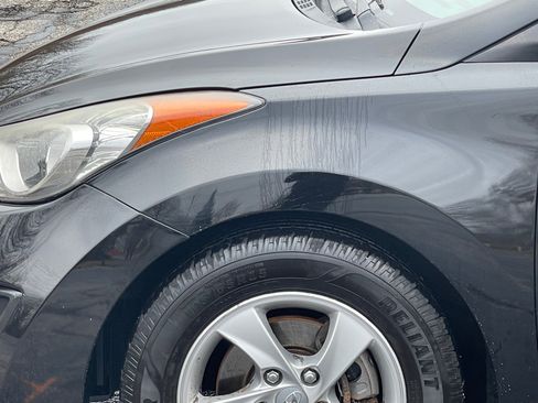 Used 2012 Hyundai Elantra GLS image 10