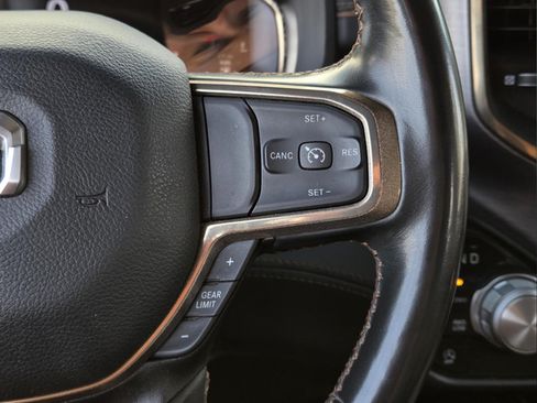 Used 2024 RAM 1500 Limited AWD/4WD image 17