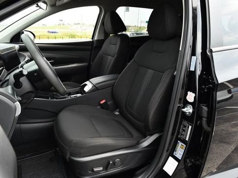 Used 2025 Hyundai Tucson SEL AWD/4WD image 19