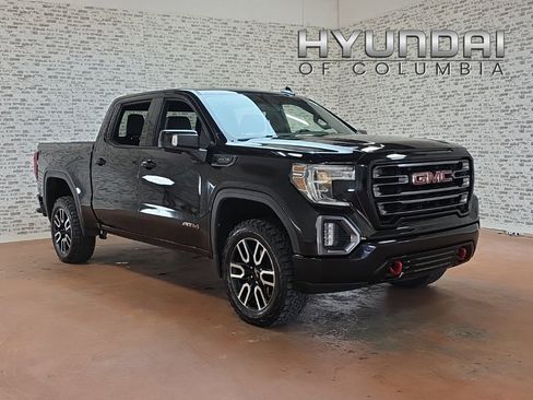 Used 2021 GMC Sierra 1500 AT4 image 1