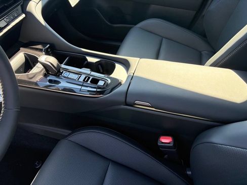 New 2026 Toyota Crown Platinum AWD/4WD image 20