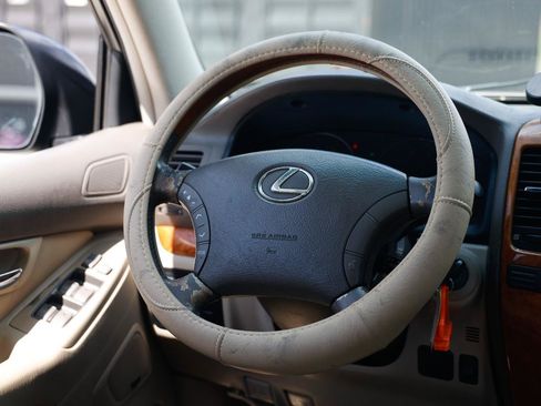 Used 2004 Lexus GX 470 AWD/4WD image 27