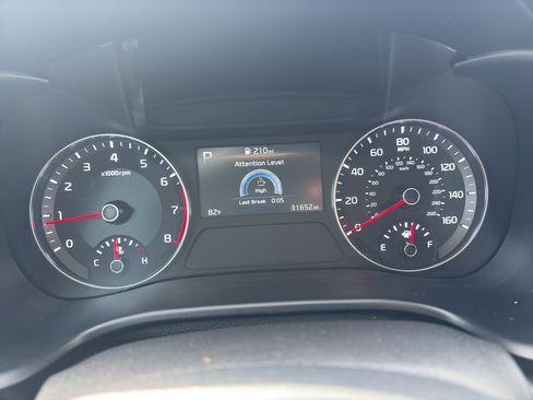 Used 2024 Kia Forte LXS FWD image 14