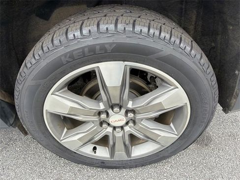 Used 2017 GMC Acadia SLT image 20