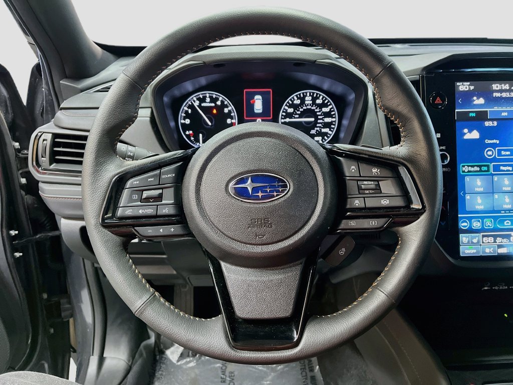 Used 2025 Subaru Forester Touring w/ Popular Package - Touring AWD/4WD image 11